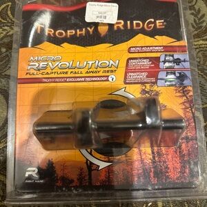 Trophy Ridge Archery Micro Revolution Full-Capture Fall Away Rest Right Hand New